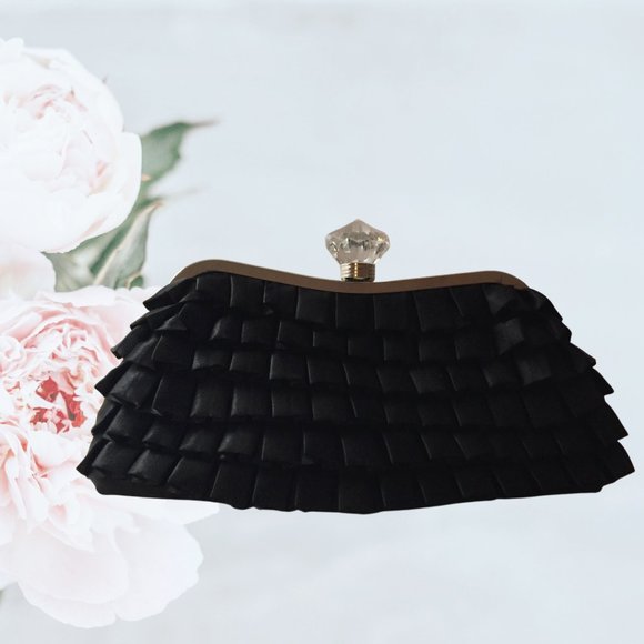 Vintage Black Evening Bag with Shoulder Chain - Picture 2 of 2